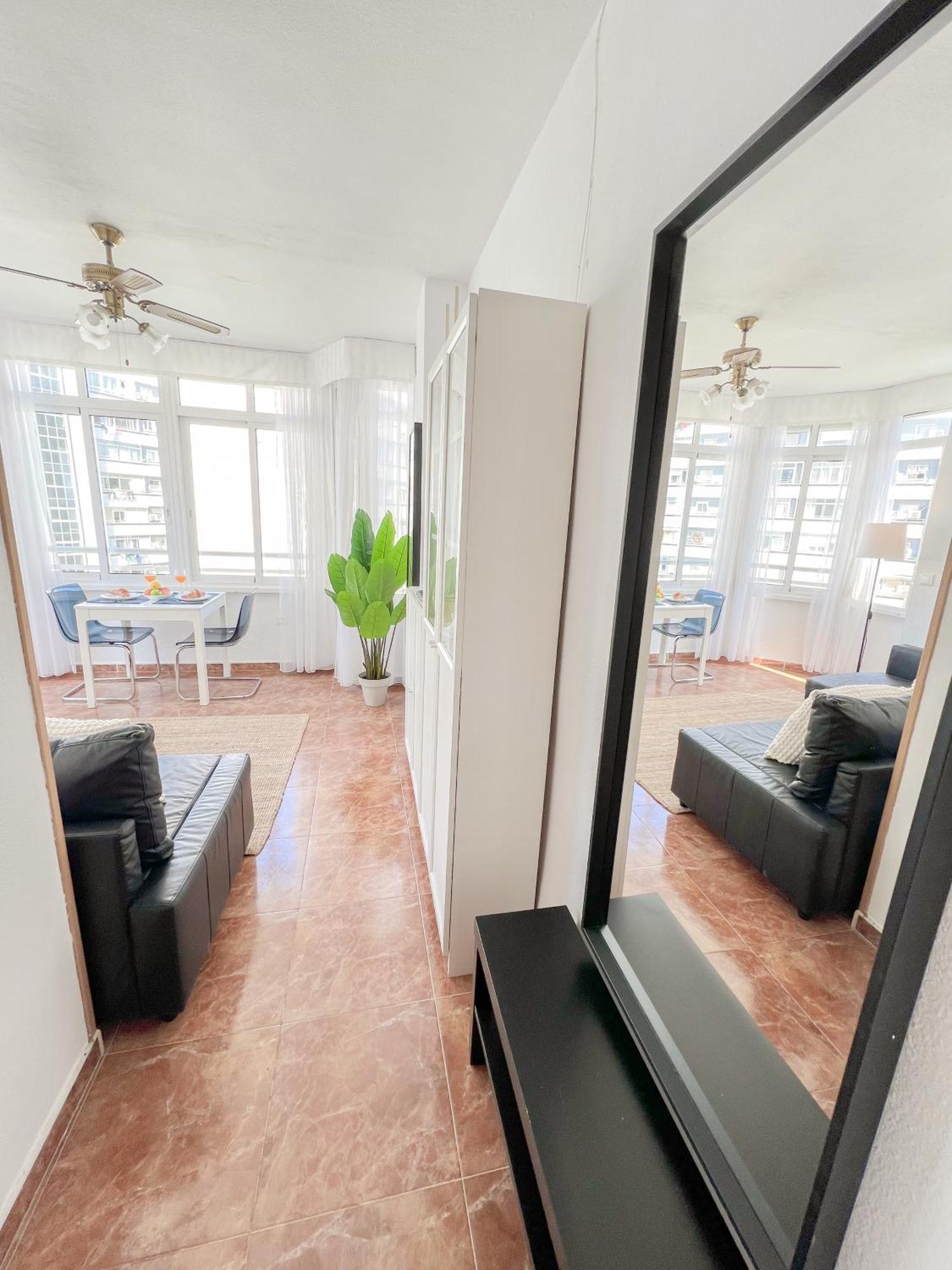 Cozy & Bright Flat Torremolinos Centre Apartment Екстериор снимка