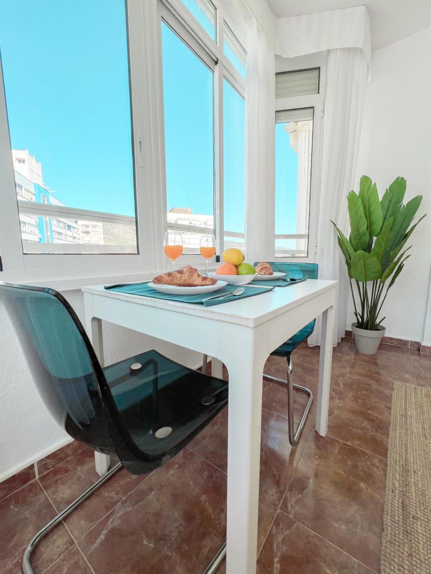 Cozy & Bright Flat Torremolinos Centre Apartment Екстериор снимка